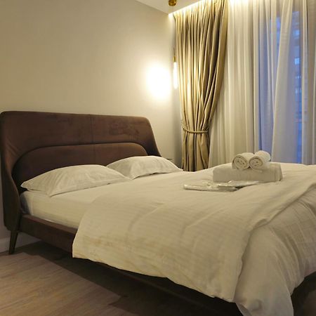 Center Apartment Easy_Luxury Tiranë Ngoại thất bức ảnh