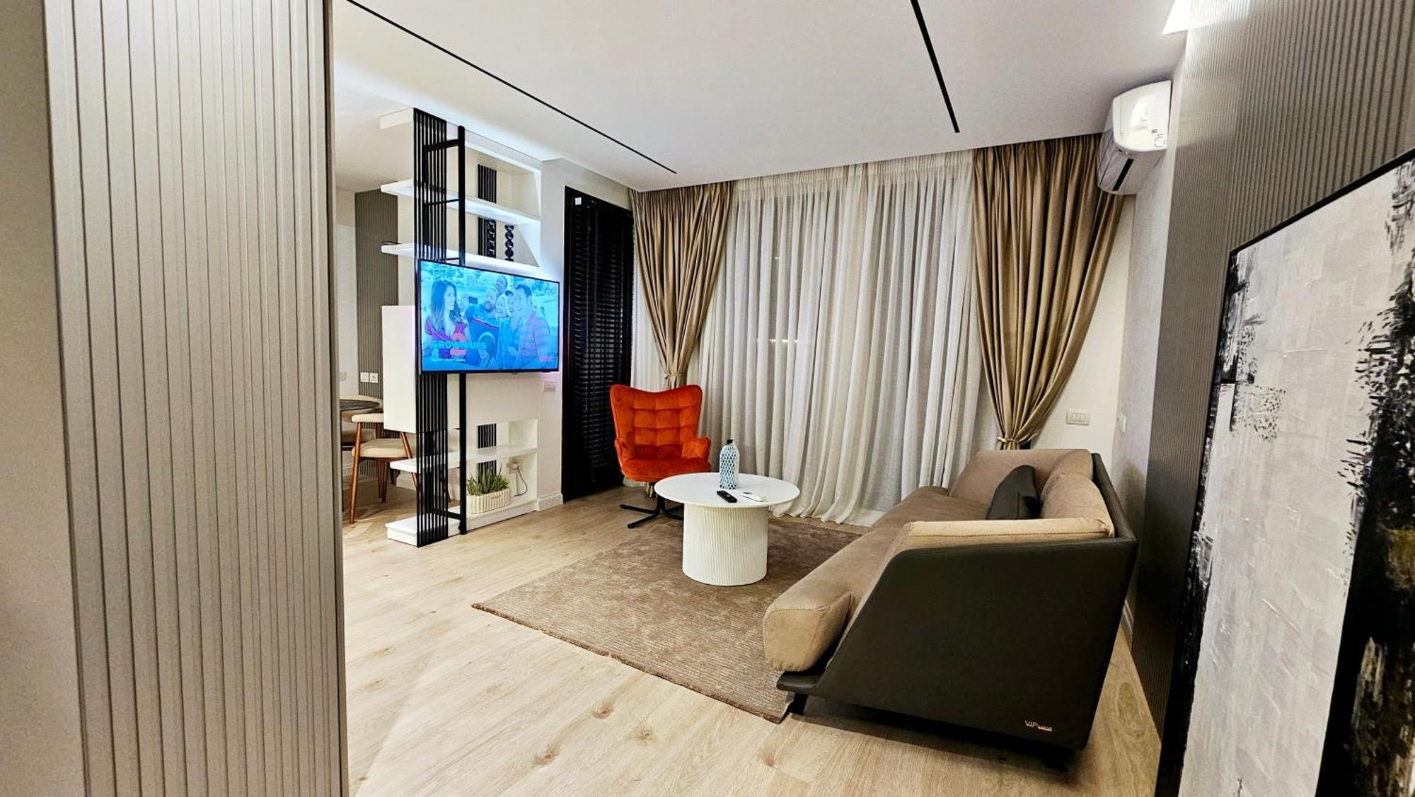 Center Apartment Easy_Luxury Tiranë Phòng bức ảnh