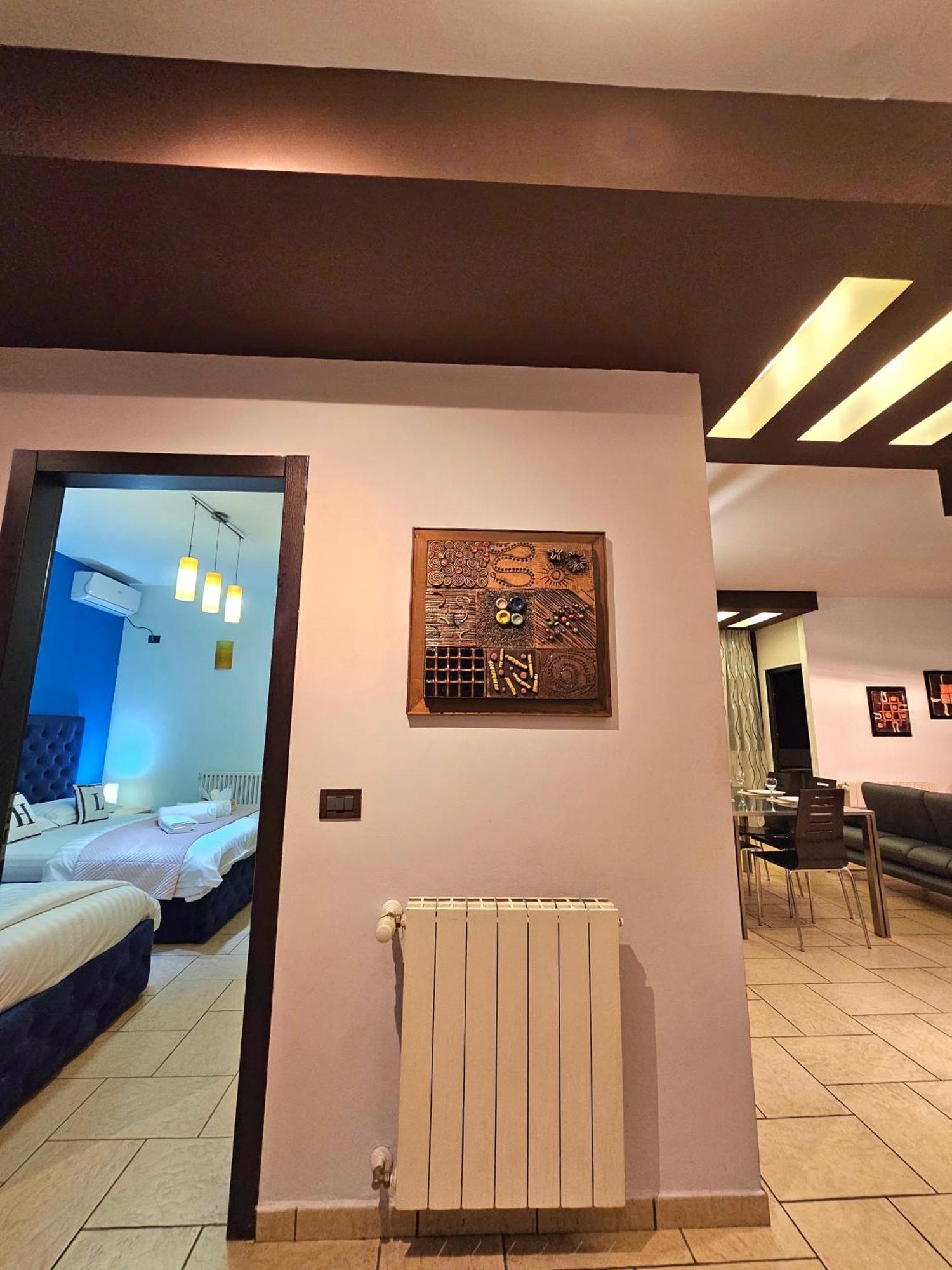 Center Apartment Easy_Luxury Tiranë Ngoại thất bức ảnh