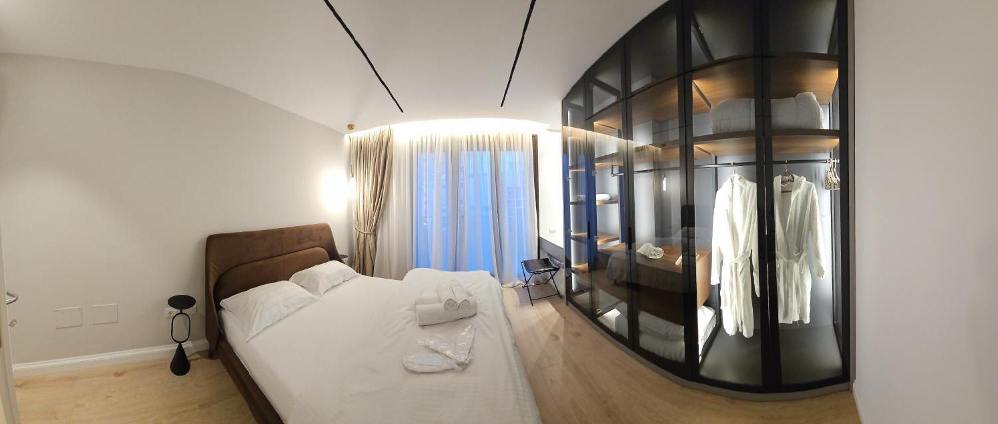 Center Apartment Easy_Luxury Tiranë Ngoại thất bức ảnh