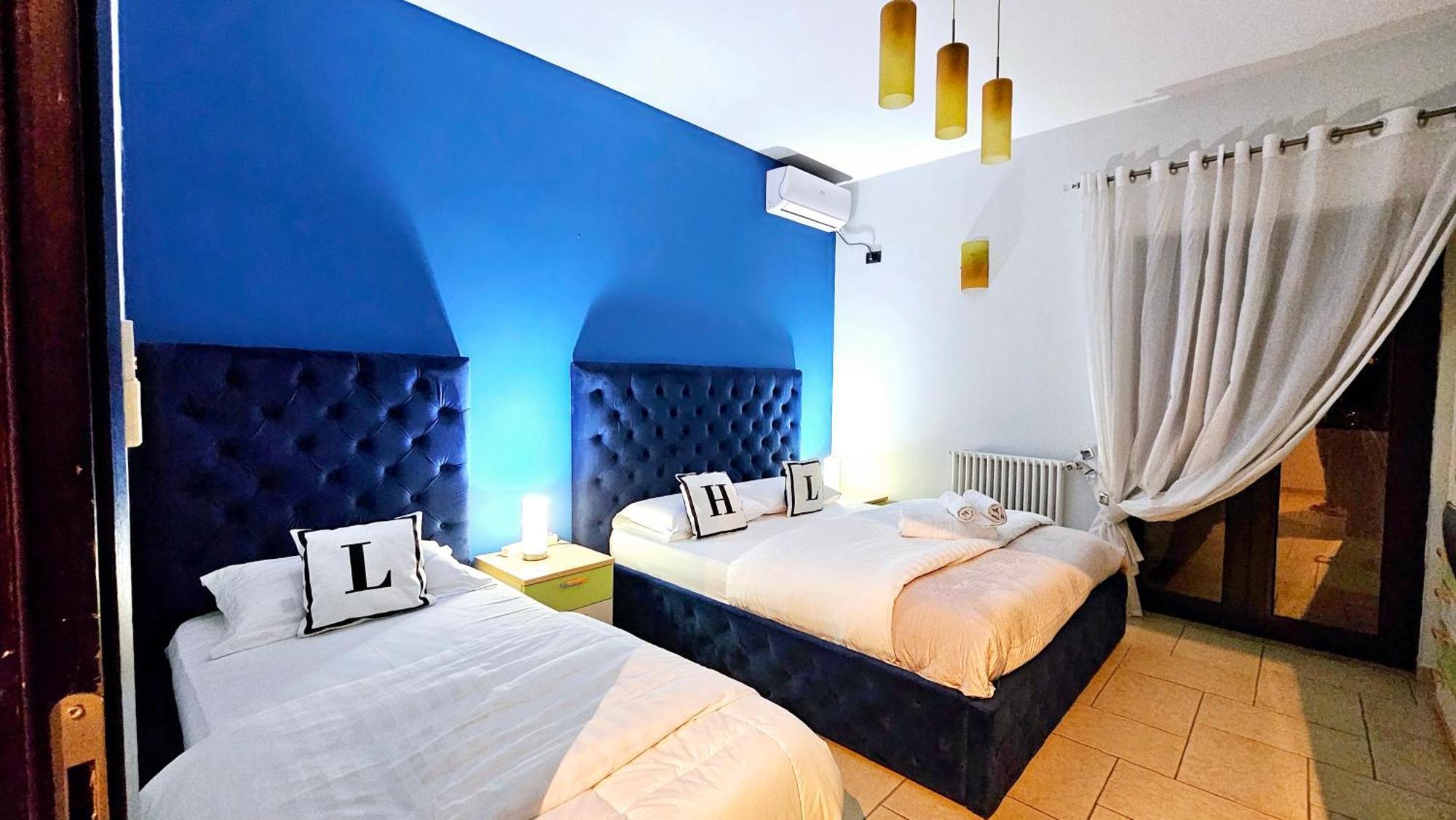 Center Apartment Easy_Luxury Tiranë Ngoại thất bức ảnh