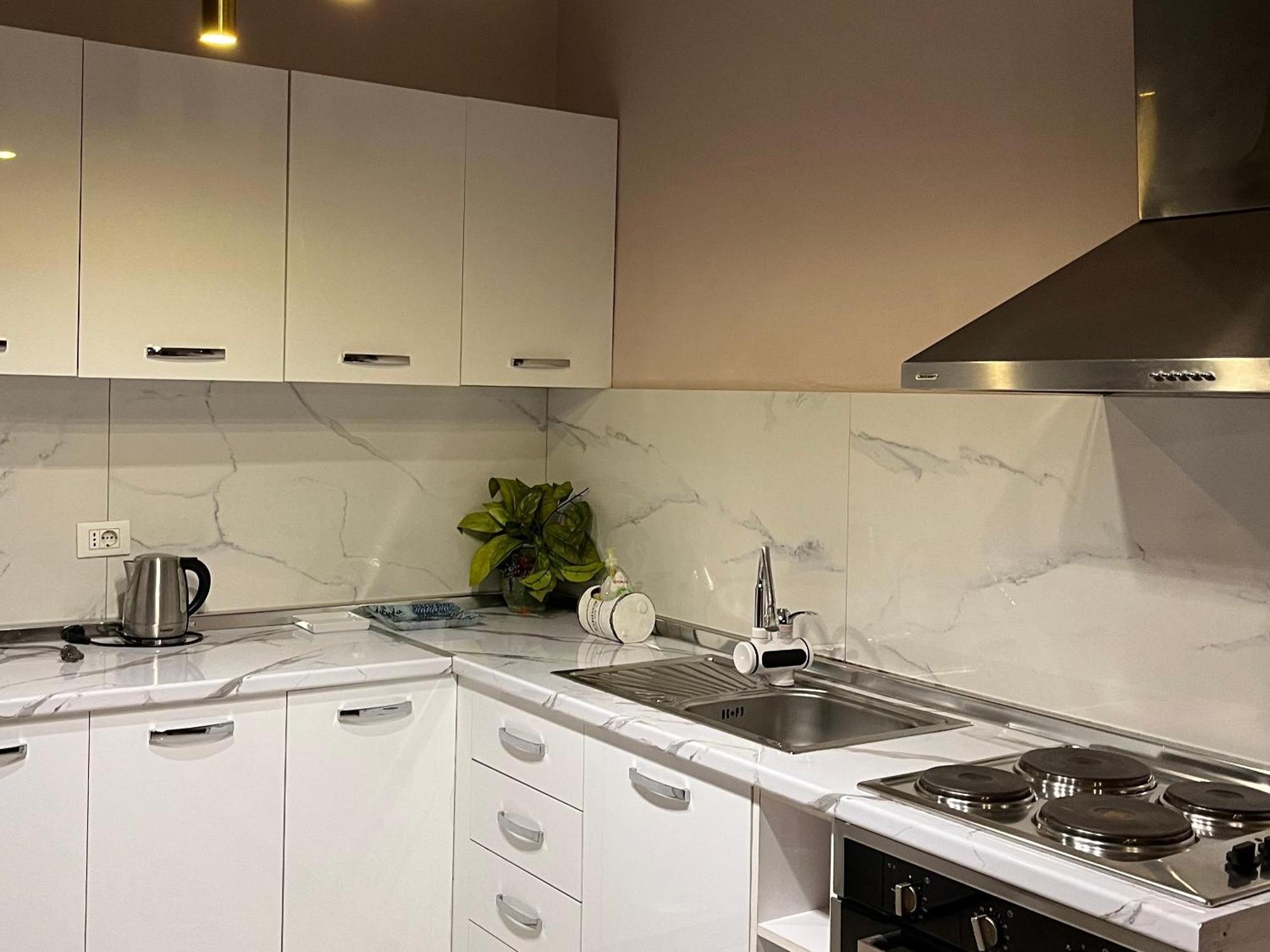 Center Apartment Easy_Luxury Tiranë Phòng bức ảnh