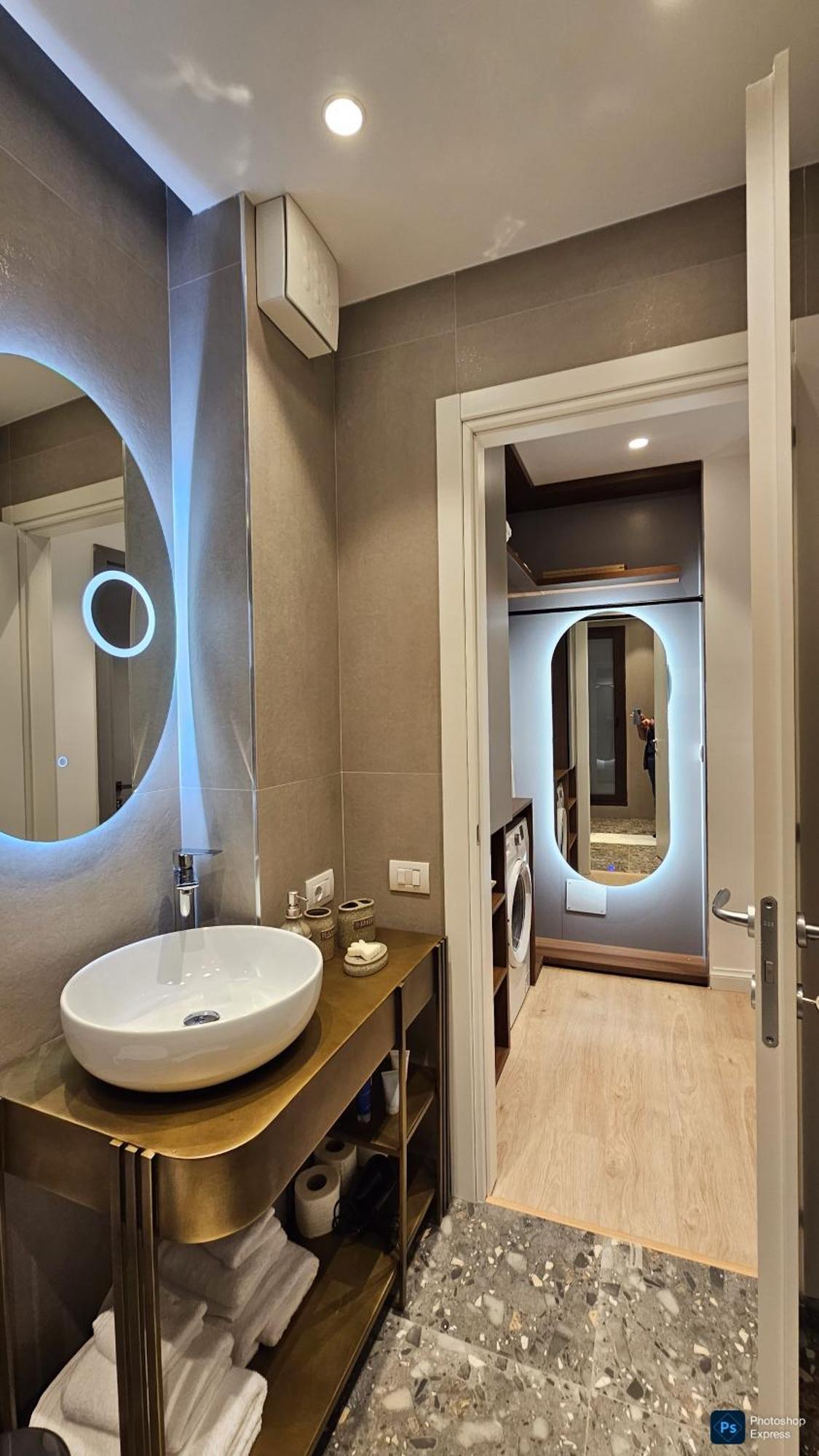 Center Apartment Easy_Luxury Tiranë Ngoại thất bức ảnh